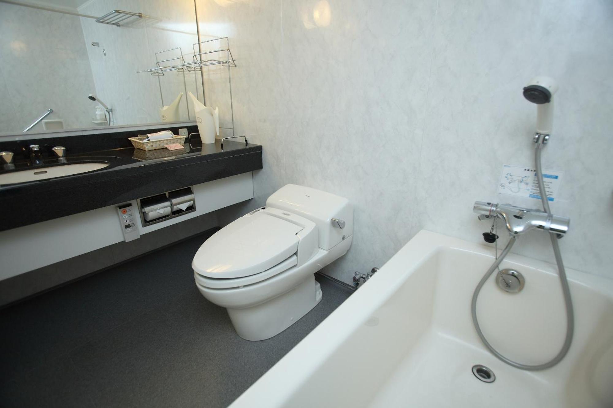 Toyota Shirakawa-Go Eco-Institute Hotel Стая снимка